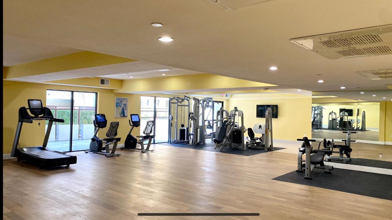 Gorgeous Apt With Parking In Ktown La Los Angeles Exterior photo